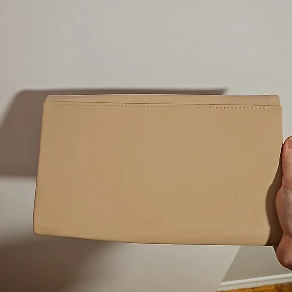 Handbag - Picture 3 of 3